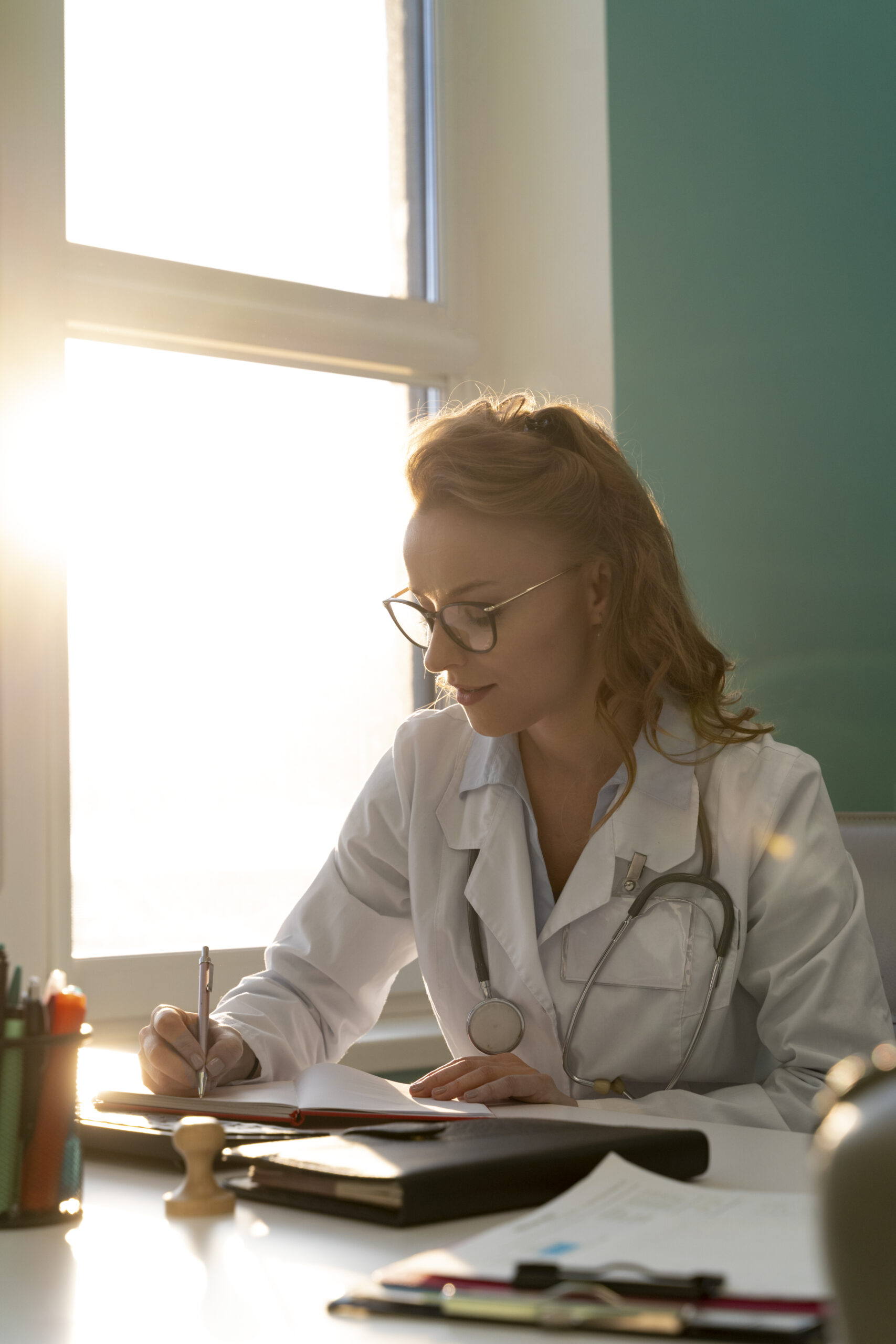 gynecologist-getting-ready-appointment